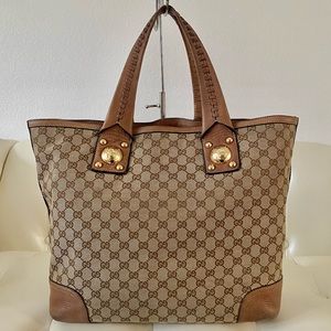 Gucci Large Signature Leather Tote